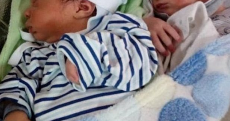 Жена роди близнаци, а лекарите и мъжът й онемяха щом видяха бебетата