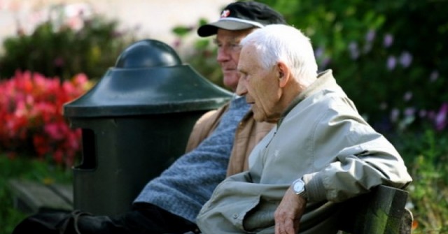 НОИ с разбивка за размера на пенсиите за различните възрастови групи